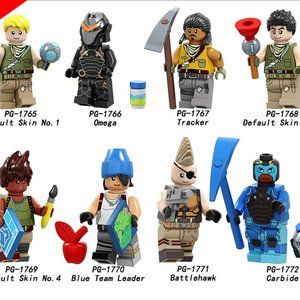 8 FIGURE! FORTNITE BUILDING BLOCK SET!